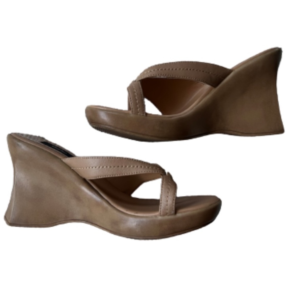 ⭐️ 3 for $8 Vintage Mossimo Leather Wedges